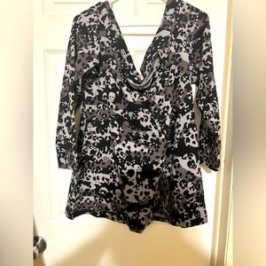 Beautiful off shoulder shirt 3x NWT